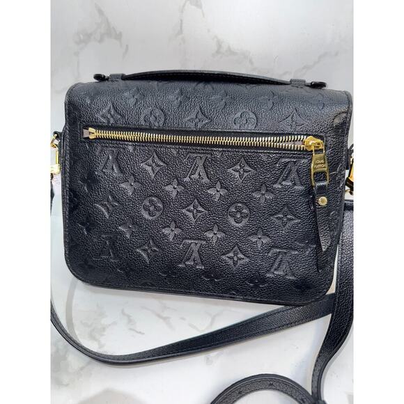 Louis Vuitton Pochette Metis Monogram Empreinte - Picture 4 of 11